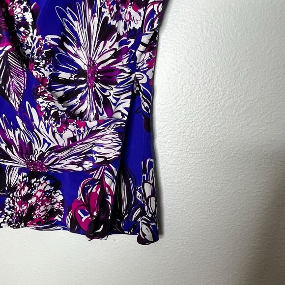 Trina Turk 100% Silk Faux Front Wrap Blue‎ Floral Print Cap Sleeve Blouse Size 2 - Picture 4 of 8
